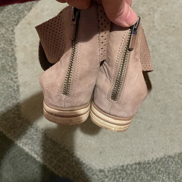 Eileen Fisher platform wedge sport sandals - Picture 6 of 10